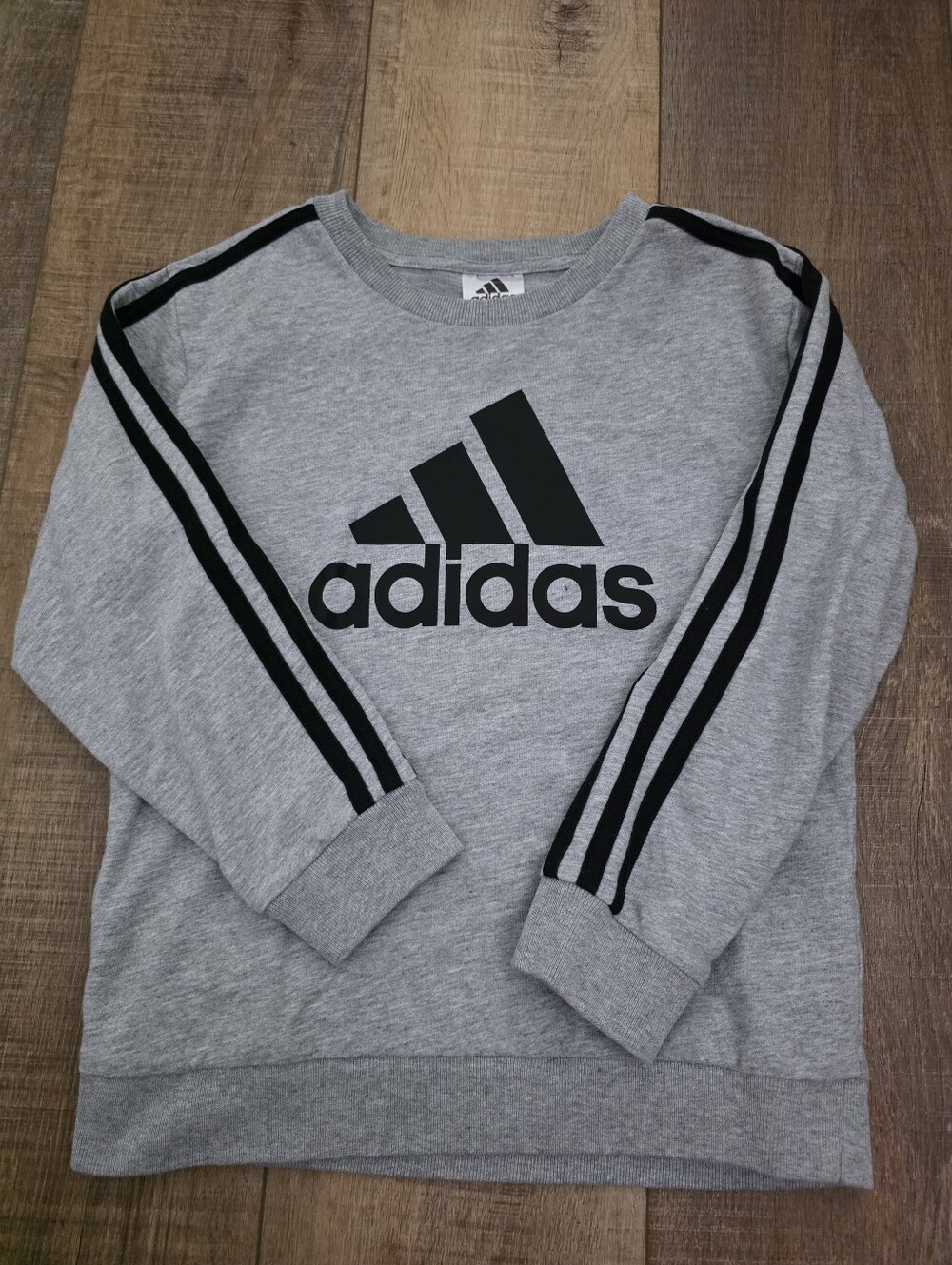 Adidas grey crewneck - Kids Size 7